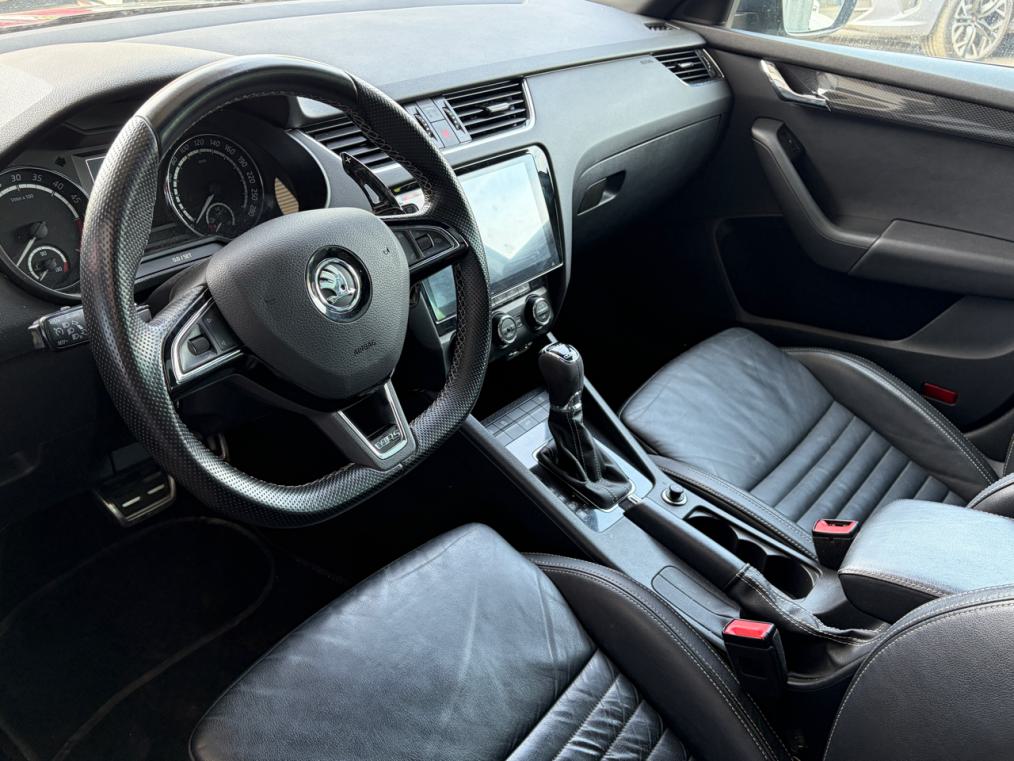 SKODA Octavia Combi 2.0 TDI RS 4x4 DSG-image-3