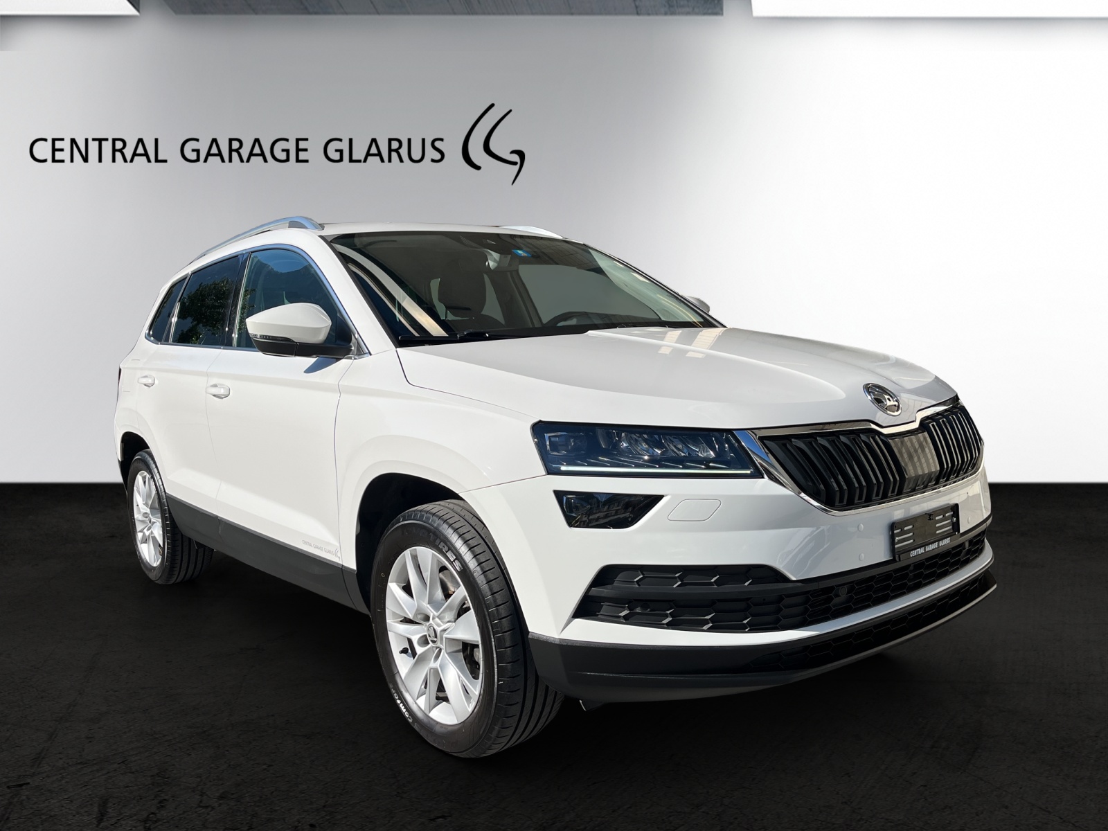 SKODA Karoq 2.0 TDI CR Style 4x4 DSG-image-1