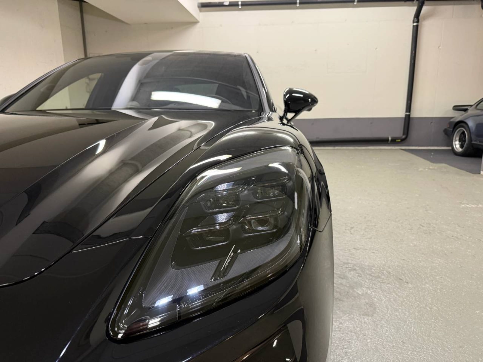 PORSCHE Panamera Turbo S E-Hybrid-image-11
