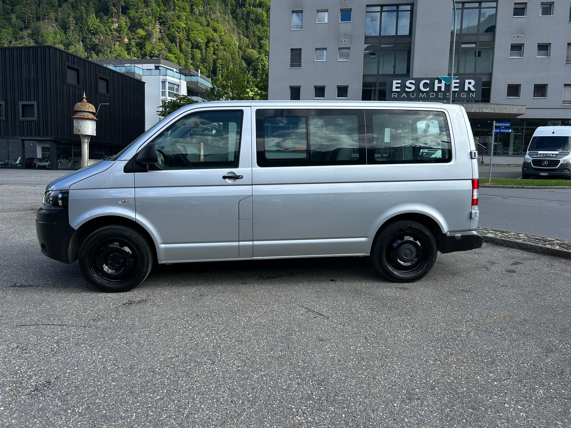 VW T5 2.0 TSI 4Motion DSG-image-2