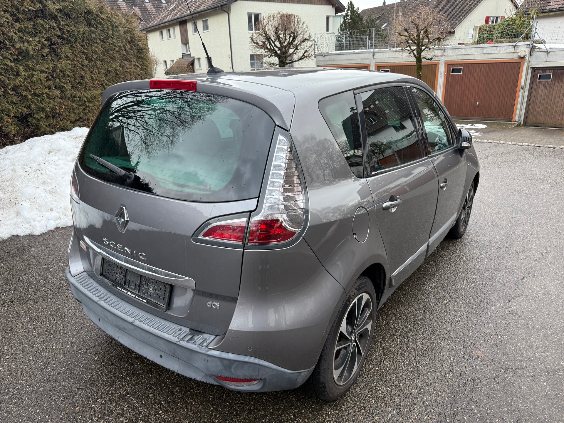 RENAULT Scénic 1.5 dCi Bose EDC Facelift-image-2