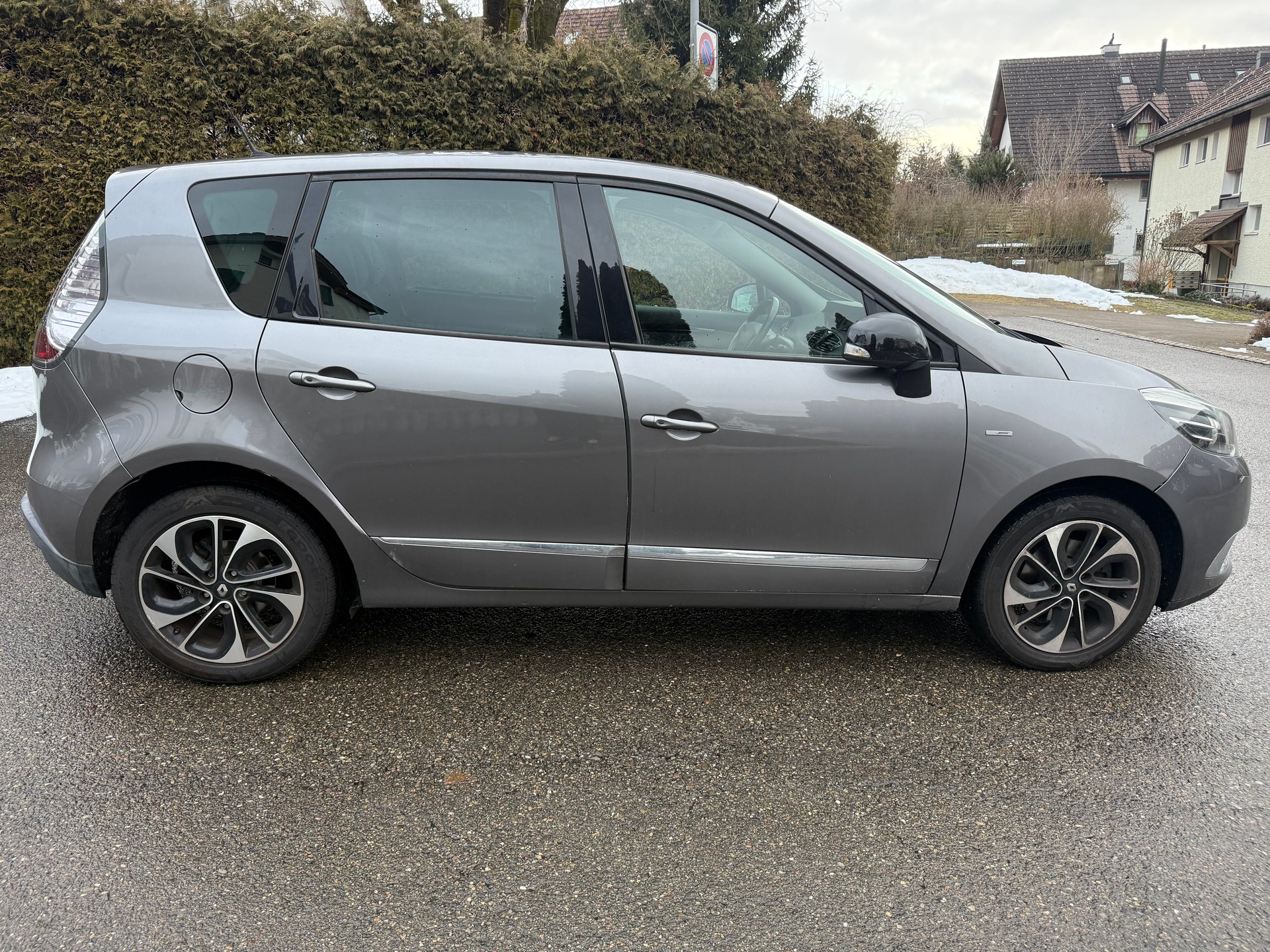 RENAULT Scénic 1.5 dCi Bose EDC Facelift-image-4