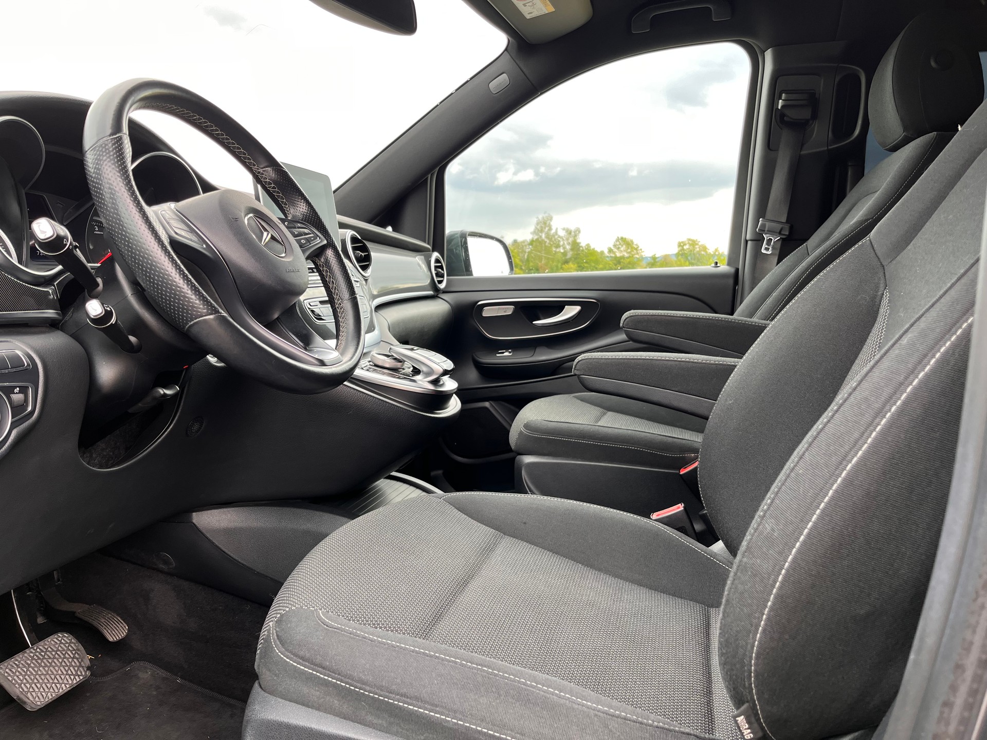 MERCEDES-BENZ V 250 d kompakt 4Matic 7G-Tronic * KOMPAKT/KURZ VERSION - 7 PLÄTZER - AHK 2000kg *-image-13