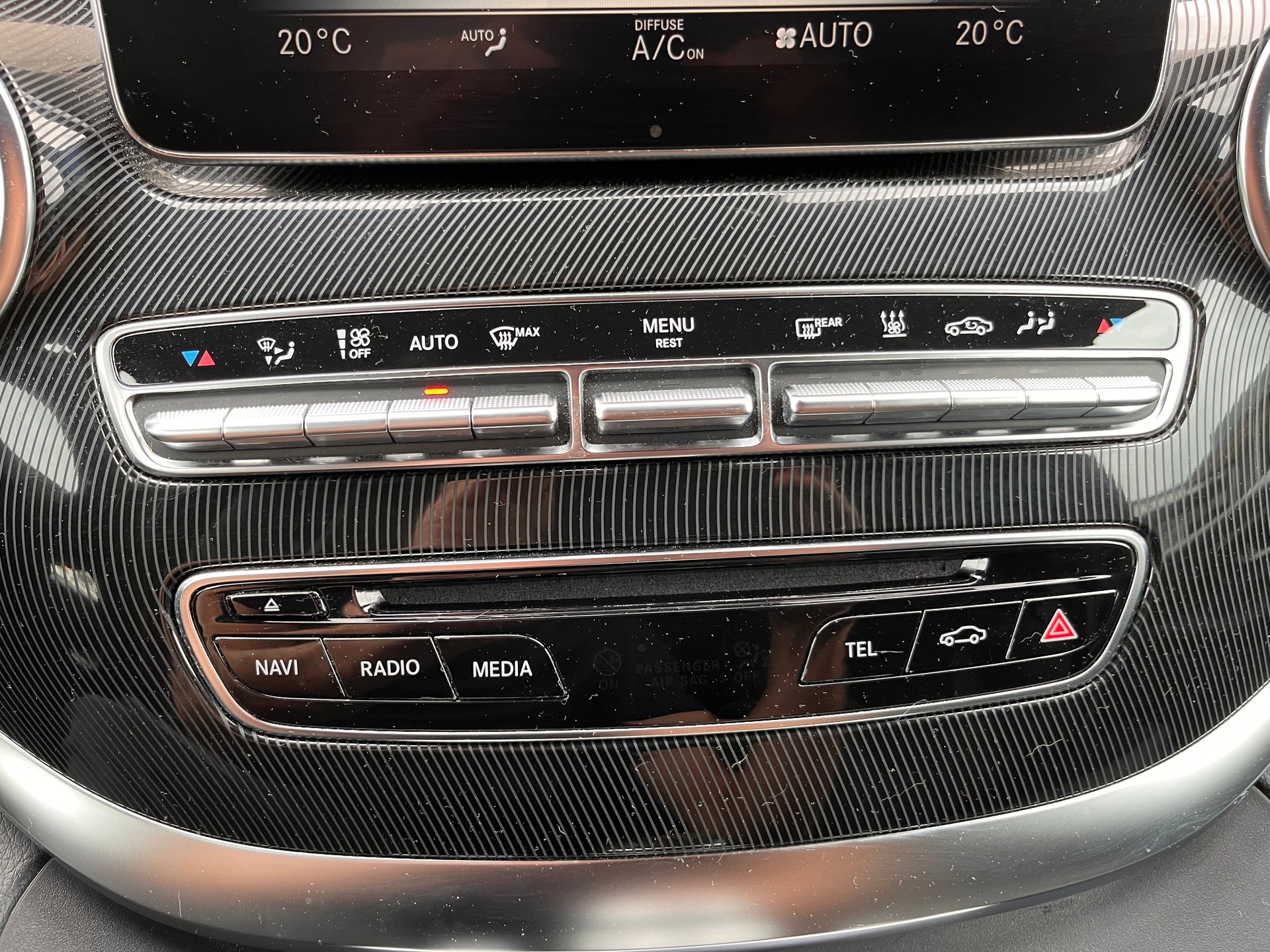 MERCEDES-BENZ V 250 d kompakt 4Matic 7G-Tronic * KOMPAKT/KURZ VERSION - 7 PLÄTZER - AHK 2000kg *-image-18