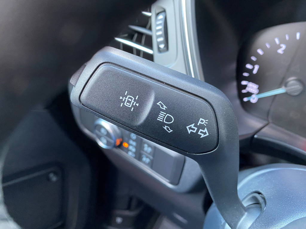 FORD Kuga 2.0 EcoBlue Hybrid Titanium X 2WD-image-12