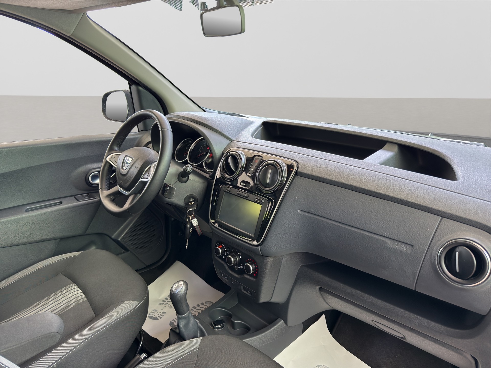 DACIA Dokker 1.6 16V Comfort-image-12