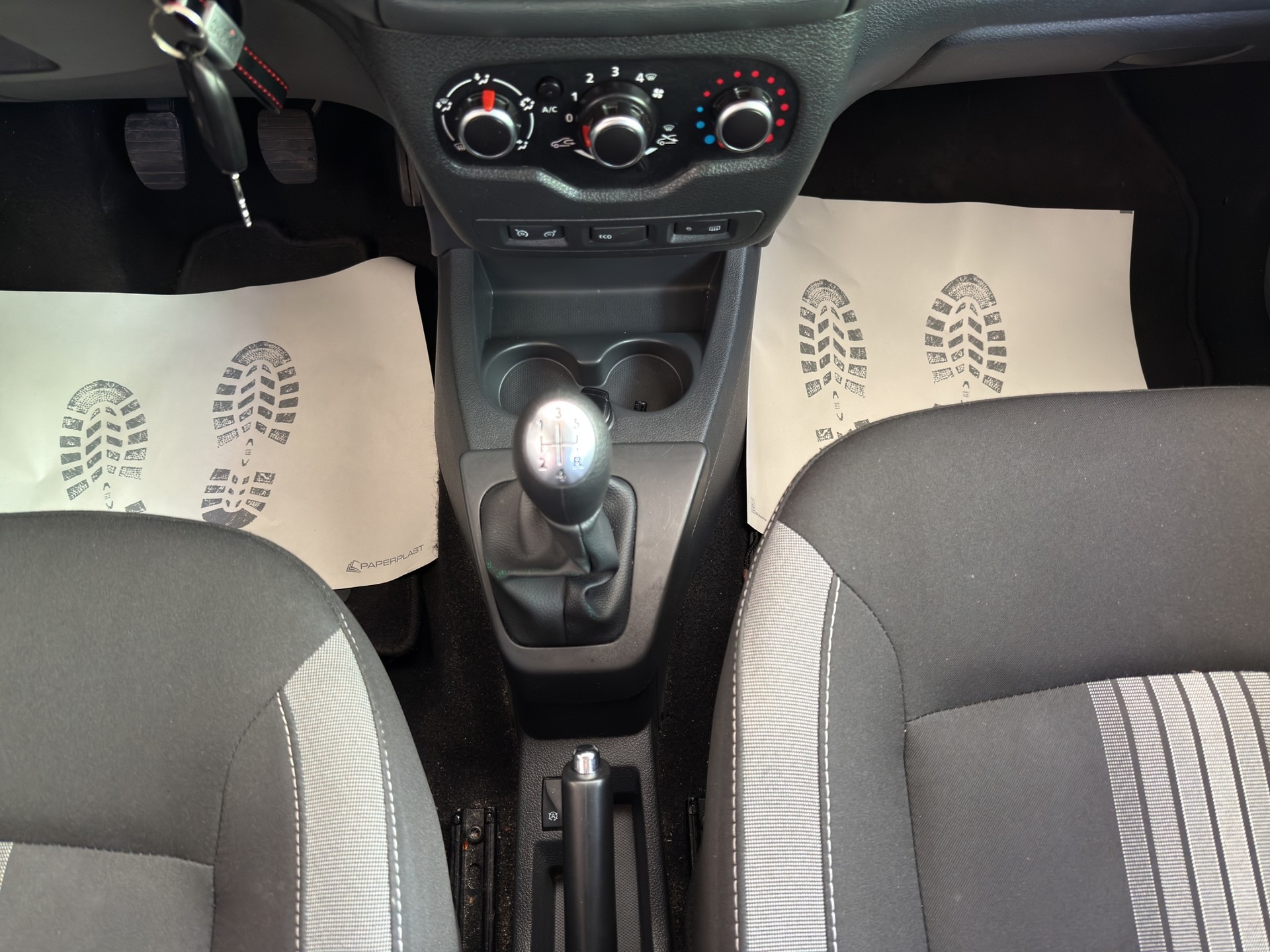 DACIA Dokker 1.6 16V Comfort-image-11