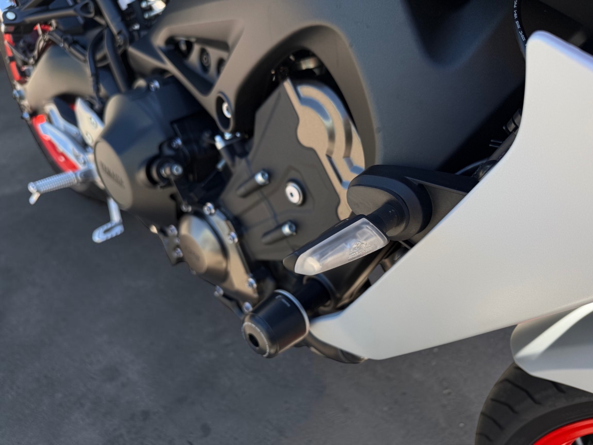 YAMAHA MT-09 ABS-image-6