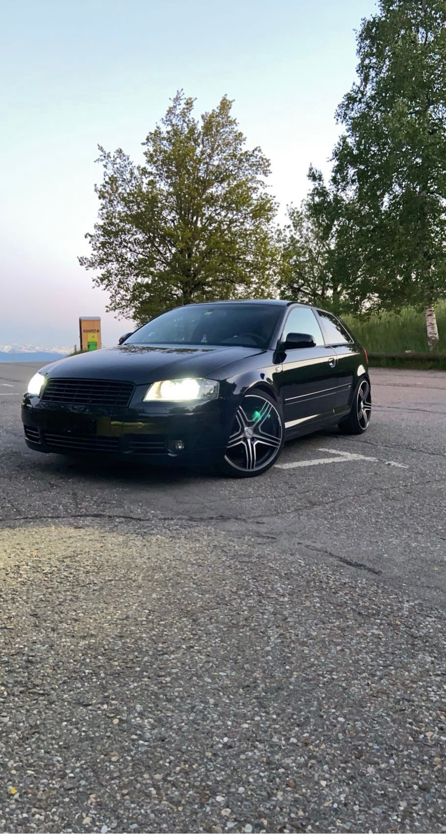 AUDI 2.0 TDI Ambiente-image-0