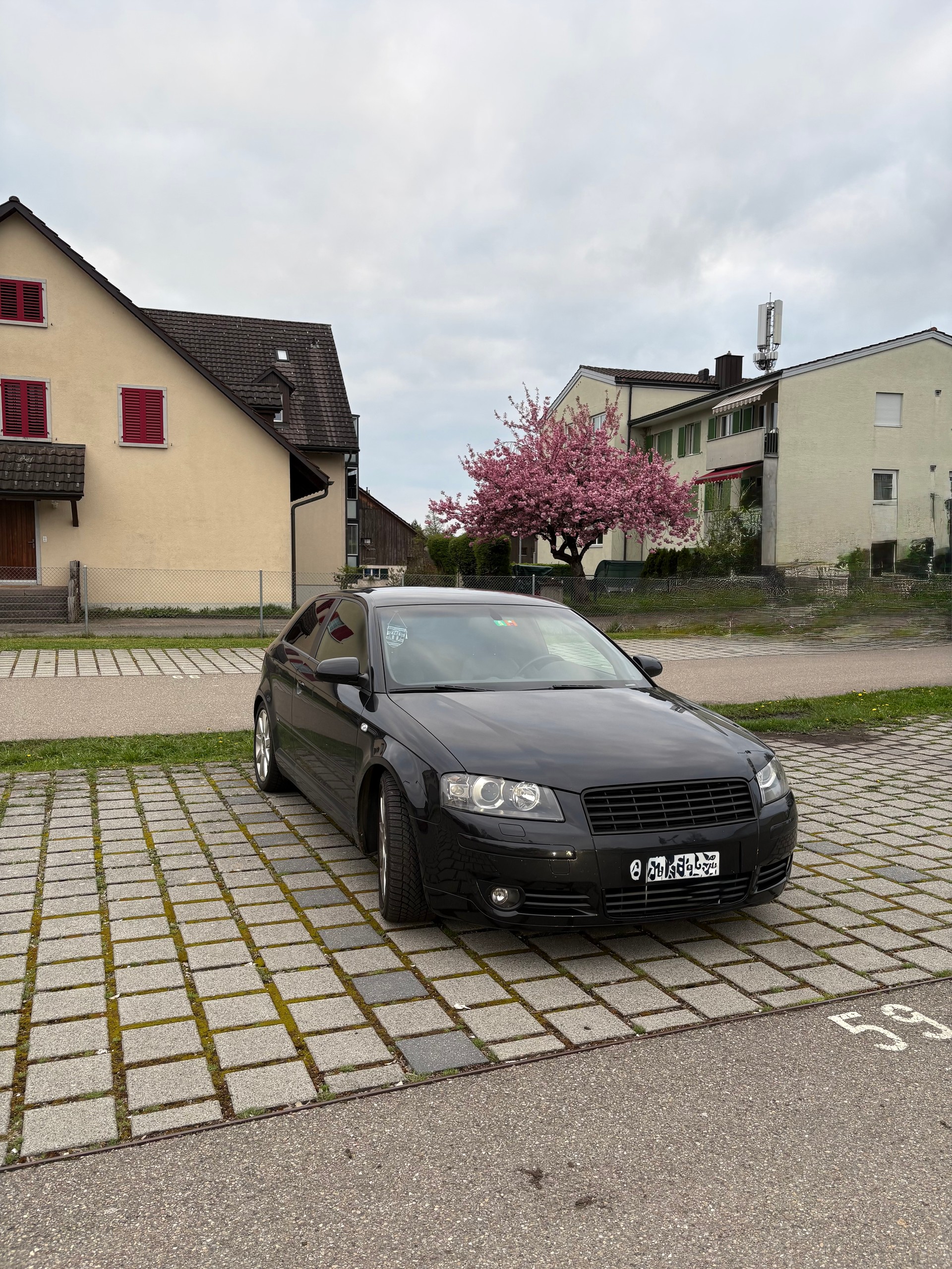 AUDI 2.0 TDI Ambiente-image-1