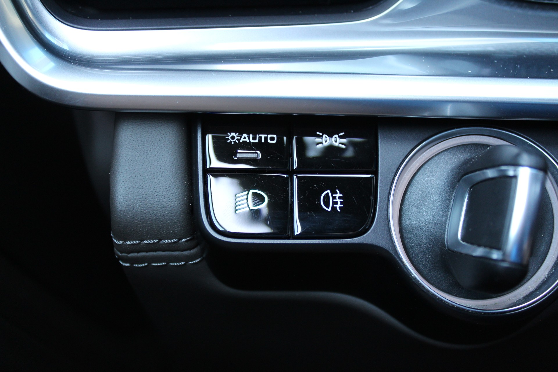PORSCHE Panamera Turbo PDK-image-19