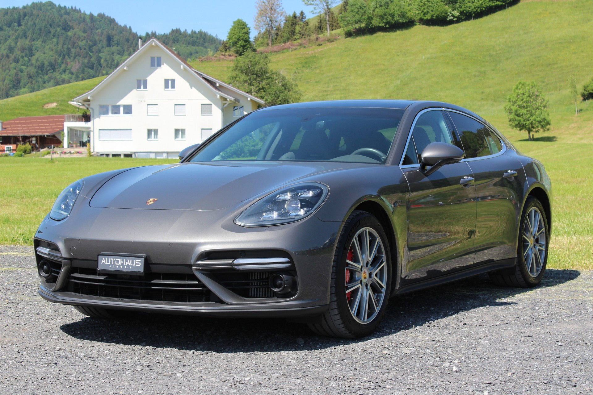 PORSCHE Panamera Turbo PDK