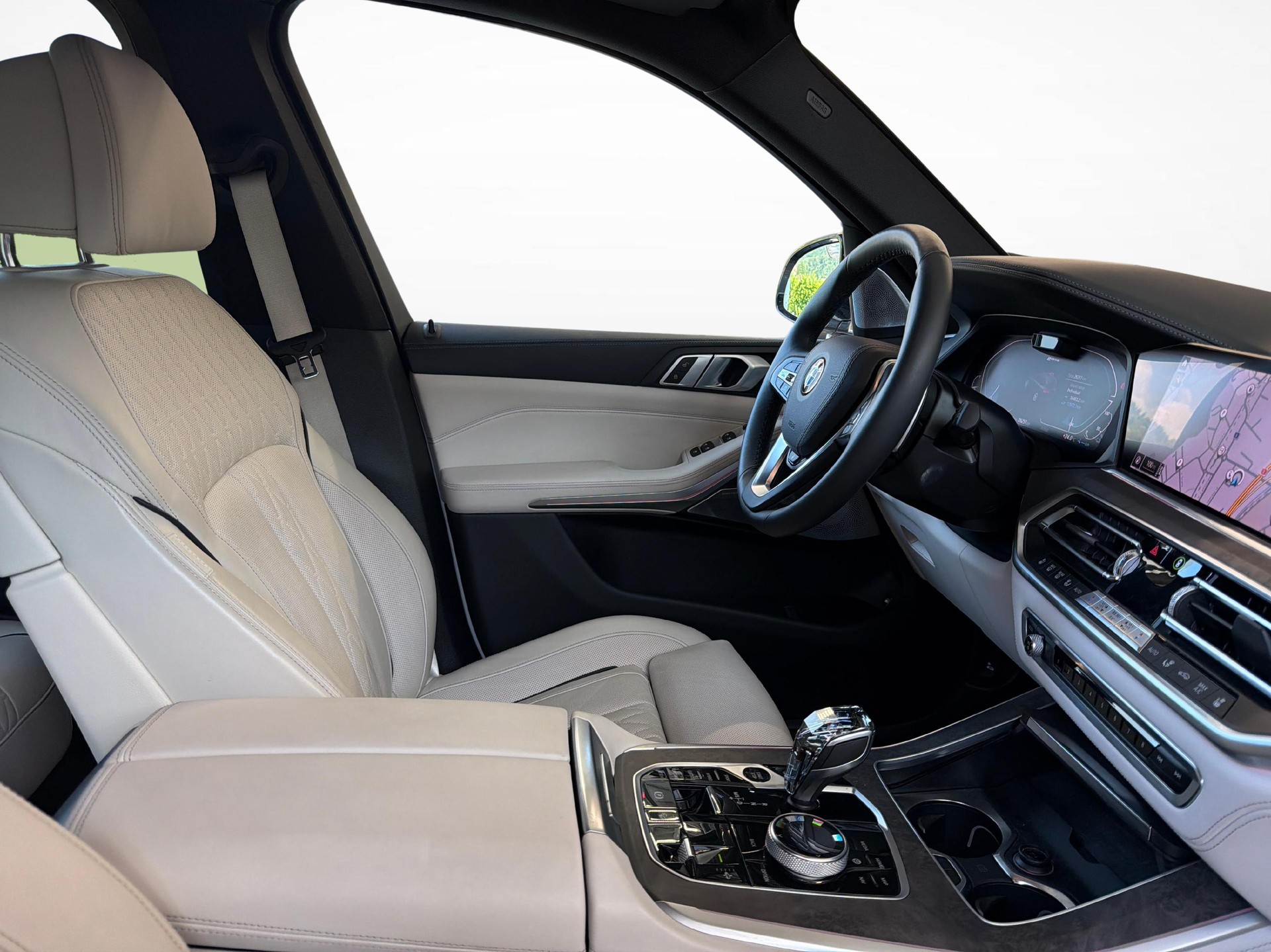 BMW X5 45e xDrive SAG-image-19