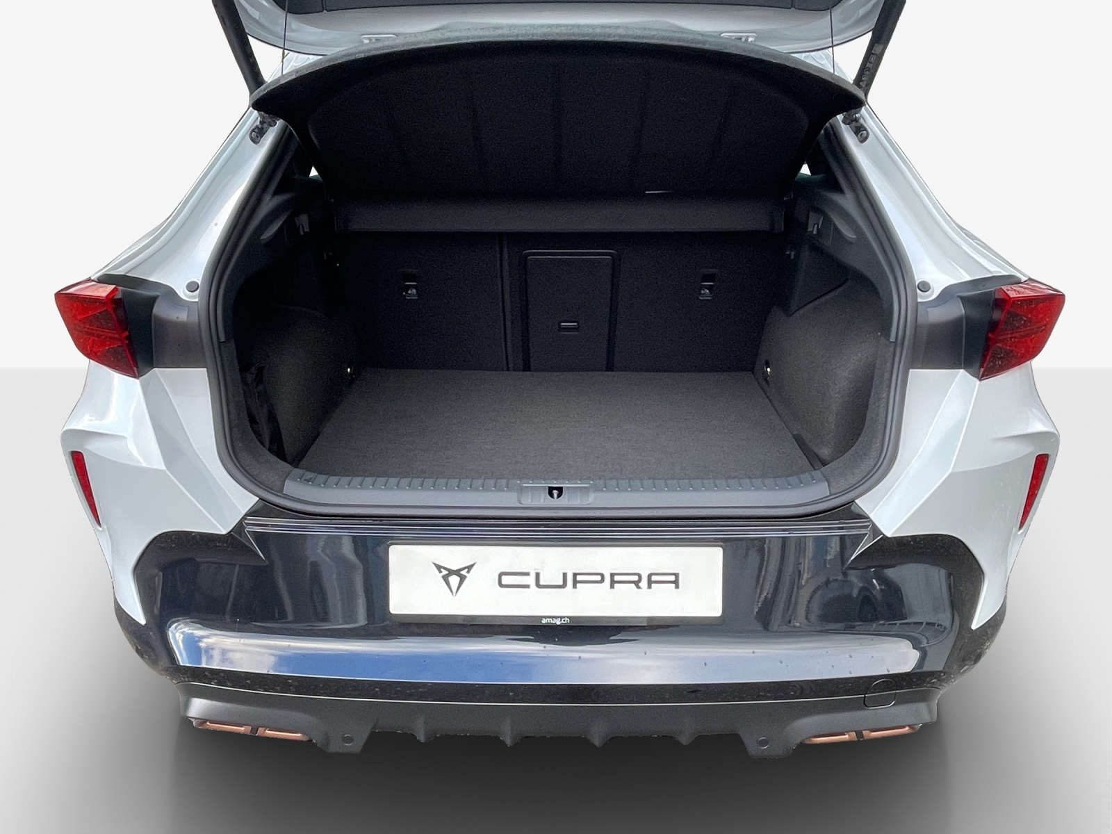 CUPRA Formentor 1.5 e-HYBRID pHEV Prime Edition VZ DSG-image-12