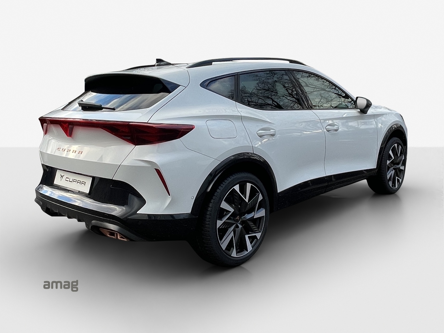 CUPRA Formentor 1.5 e-HYBRID pHEV Prime Edition VZ DSG-image-4