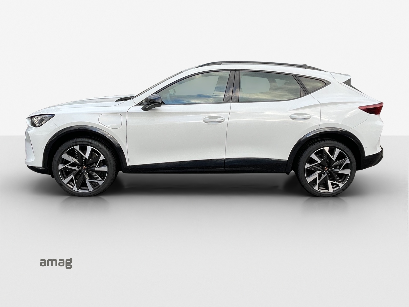 CUPRA Formentor 1.5 e-HYBRID pHEV Prime Edition VZ DSG-image-1