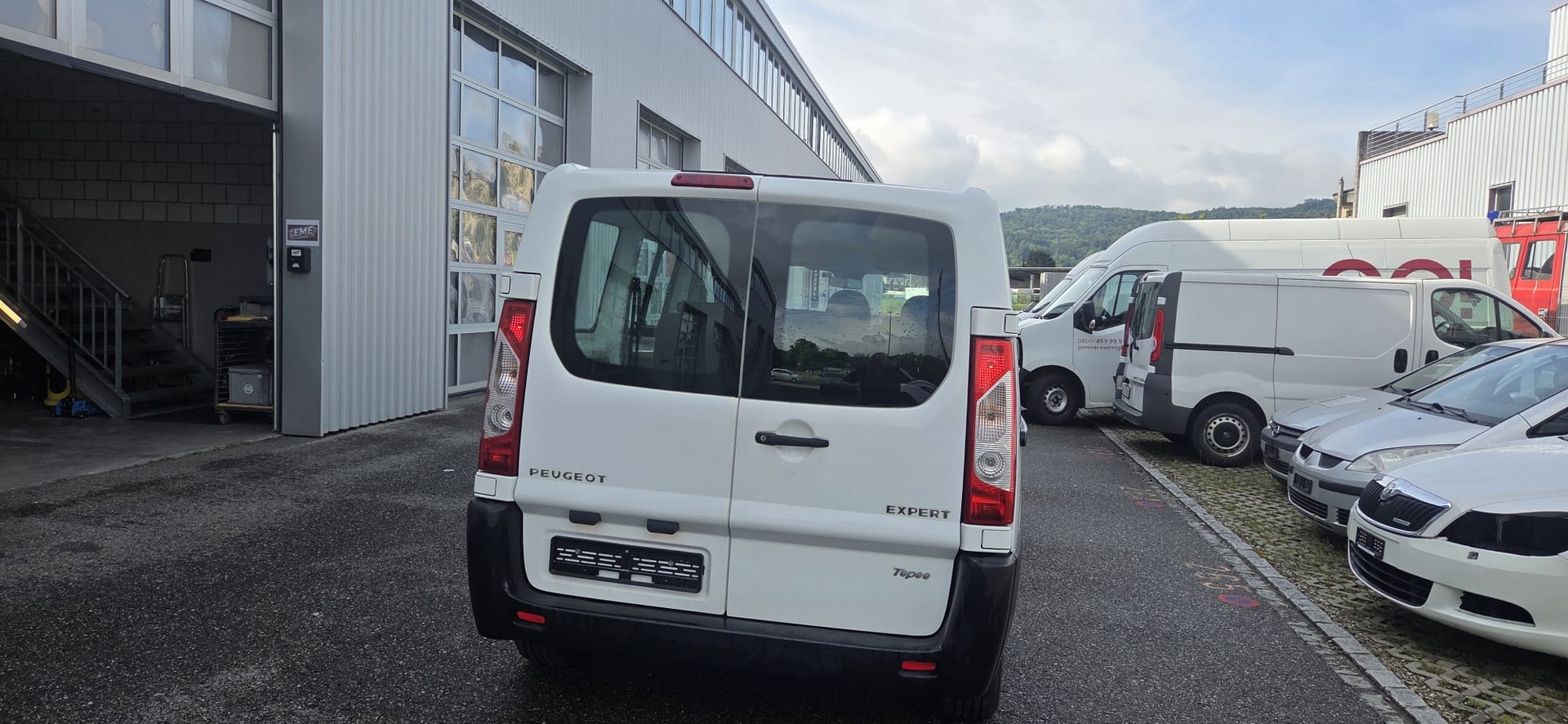 PEUGEOT E-EXPERT-image-1