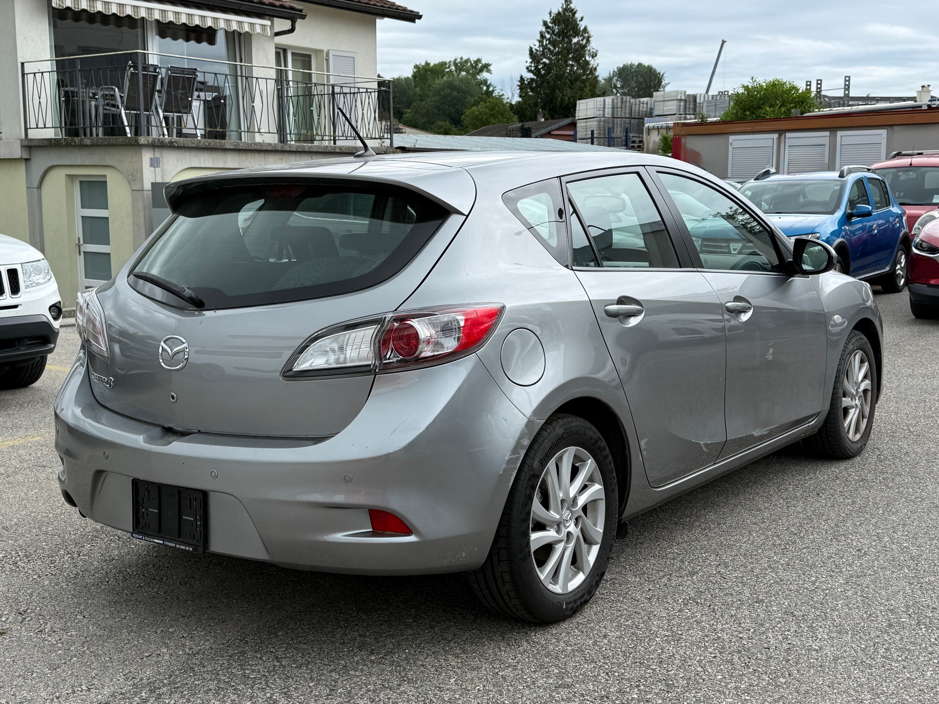 MAZDA 3 1.6 16V Exclusive - Possibilité d’une Nouvelle Expertise & Service + Garantie + Carrosserie Faite en Ordre pour 7‘900 CHF-image-6