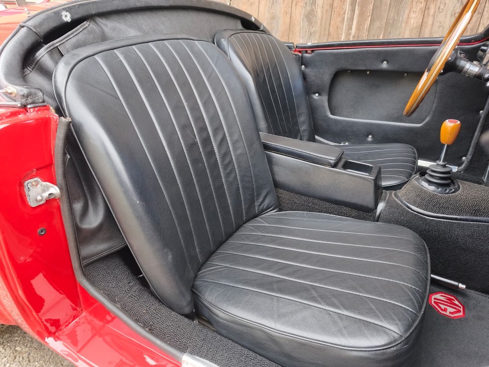 MG MGA 1500-image-7