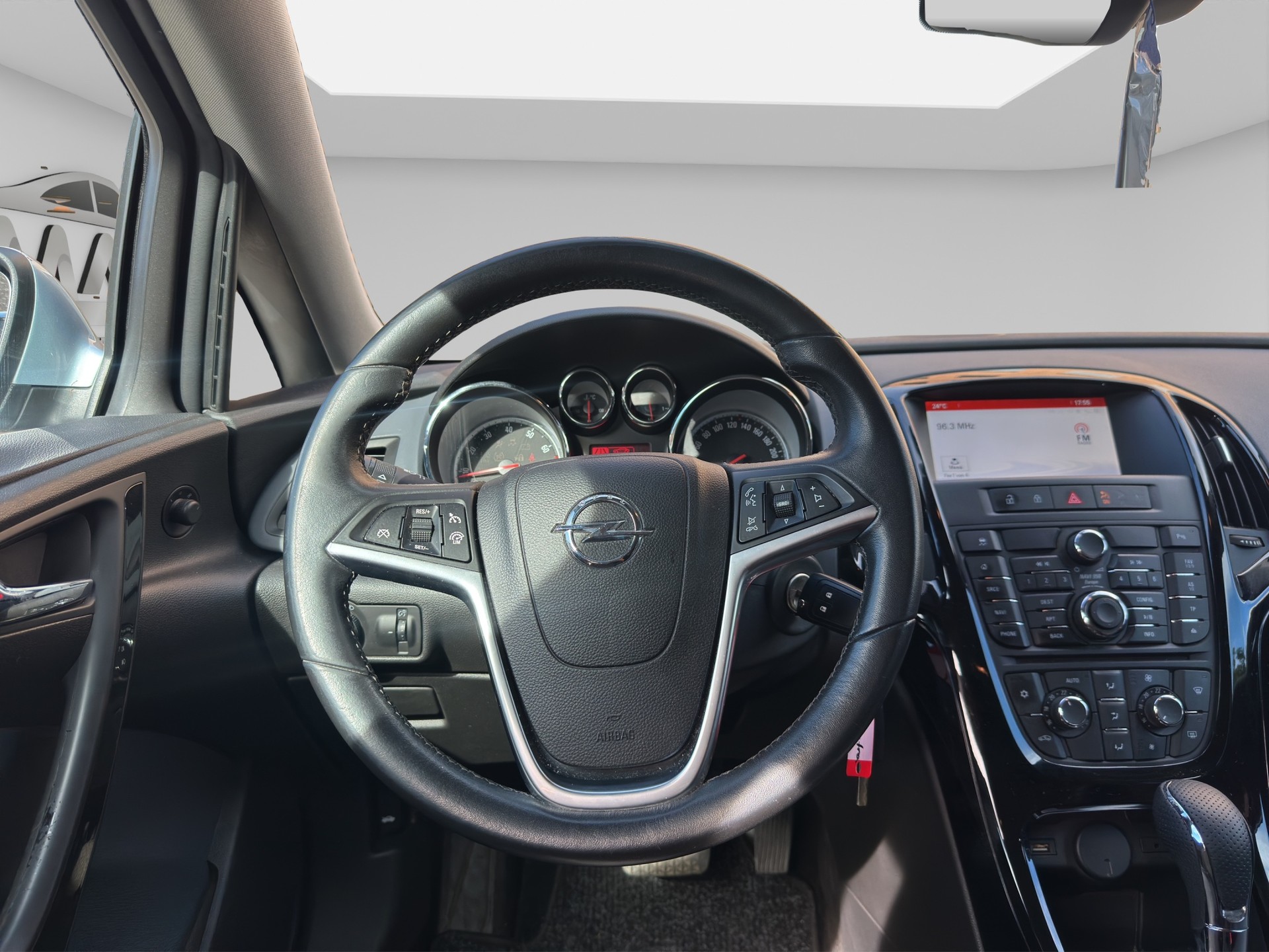 OPEL Astra 1.4i 16V Turbo Drive Automatic-image-9