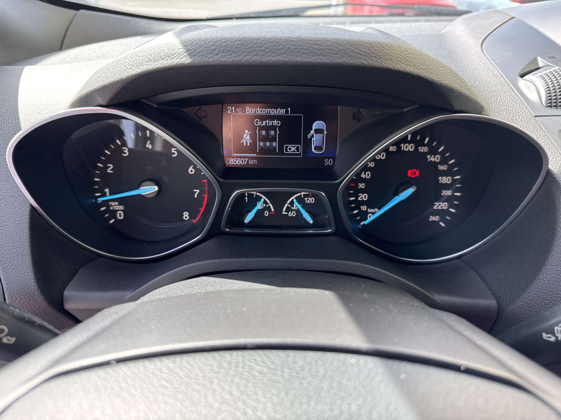 FORD Kuga 1.5 SCTi ST Line High 2WD-image-11