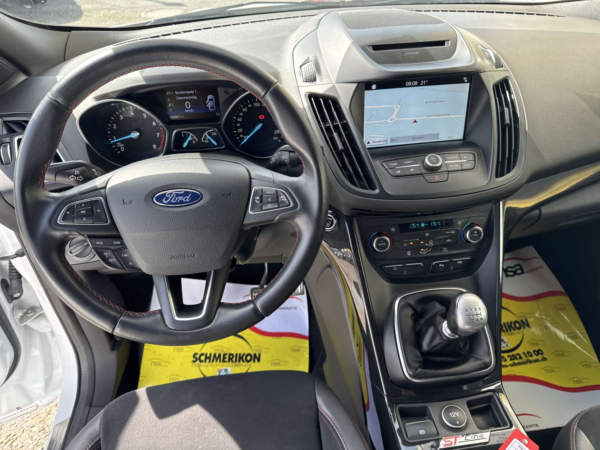 FORD Kuga 1.5 SCTi ST Line High 2WD-image-12