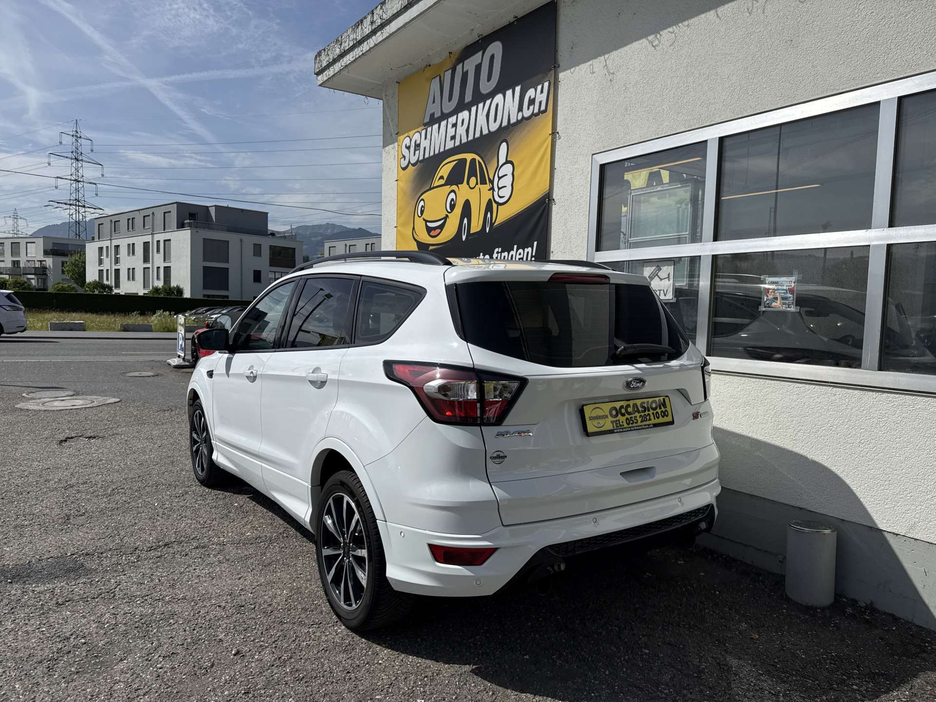 FORD Kuga 1.5 SCTi ST Line High 2WD-image-2