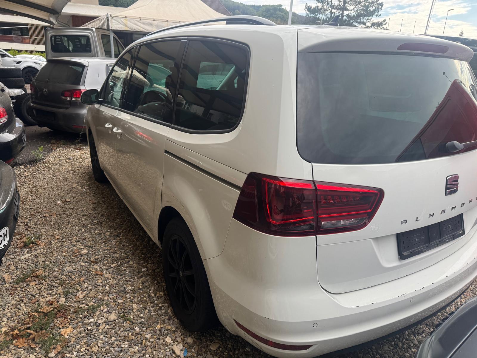 SEAT Alhambra 2.0 TDI Style Advanced 4X4 4Drive-image-12