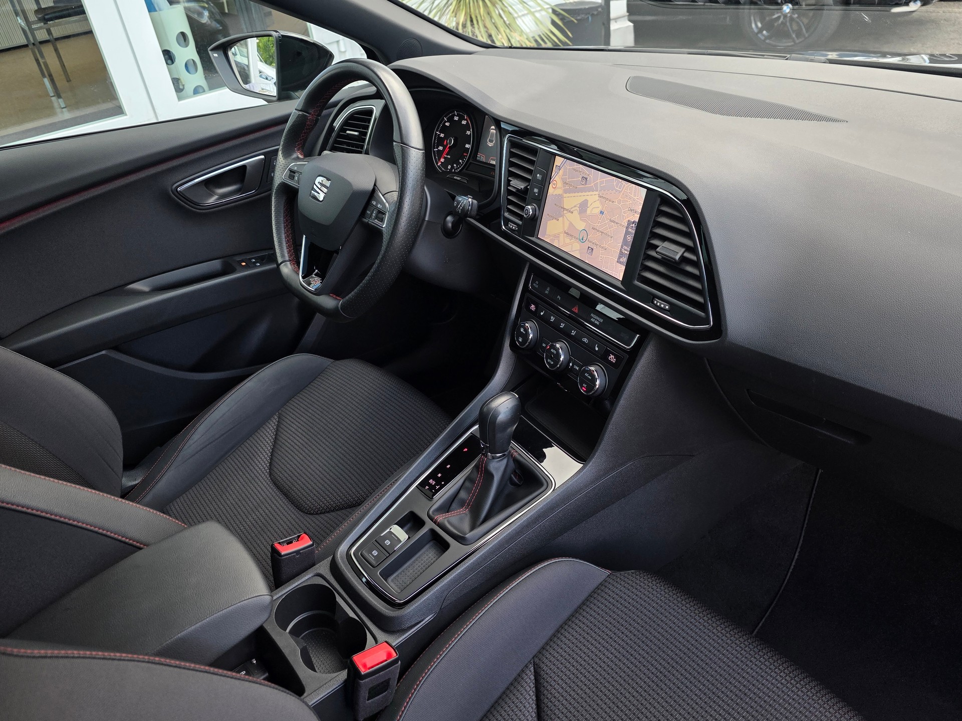 SEAT Leon 1.5 TSI EVO FR ACT Swiss FR DSG * CH-Fahrzeug * Frisch ab MFK *-image-21