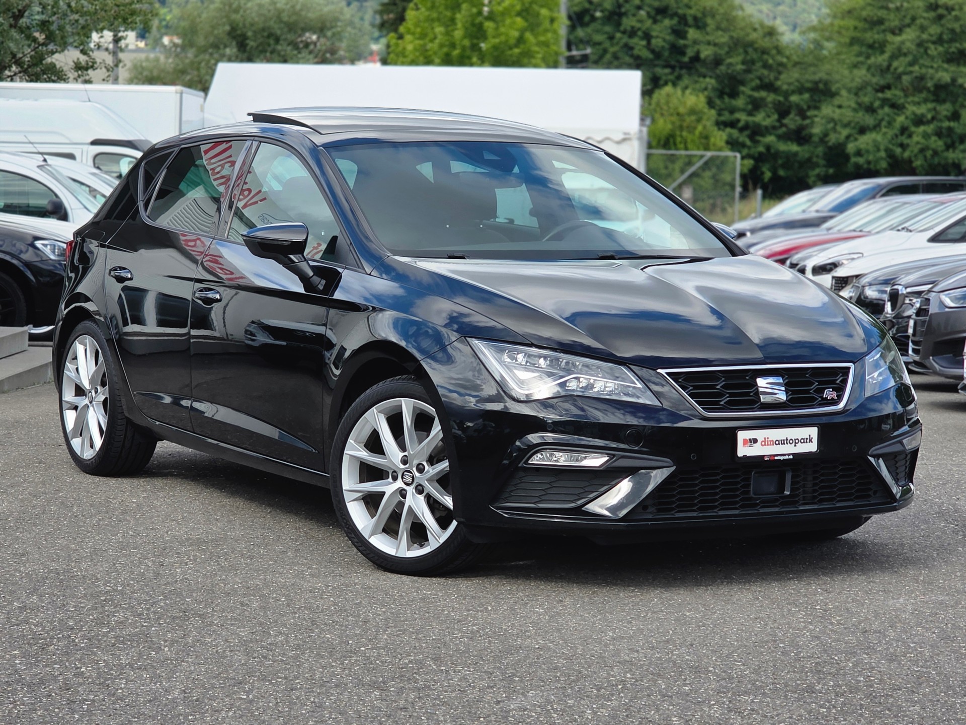 SEAT Leon 1.5 TSI EVO FR ACT Swiss FR DSG * CH-Fahrzeug * Frisch ab MFK *-image-3