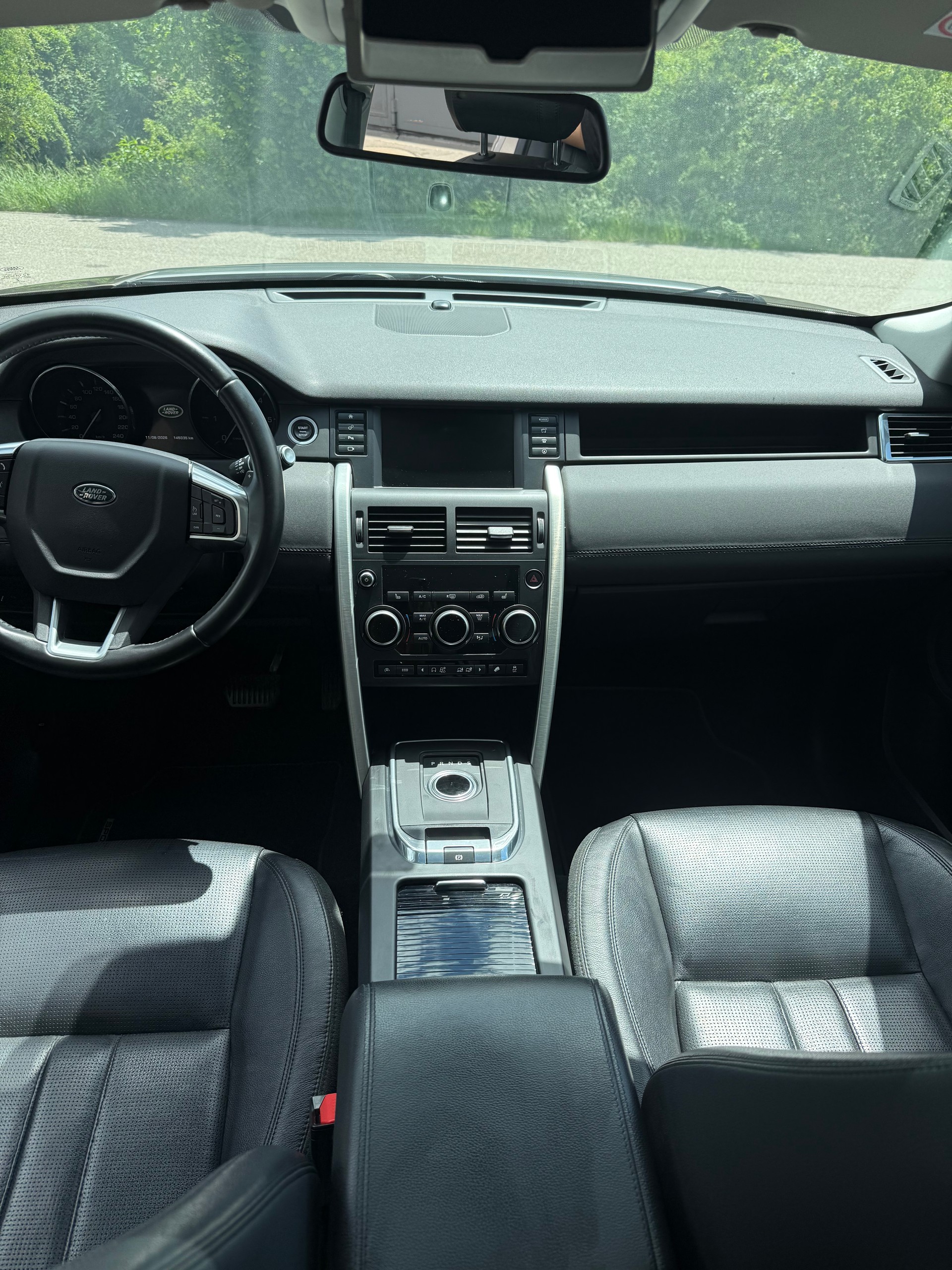 LAND ROVER Discovery Sport 2.0 TD4 HSE AT9-image-14