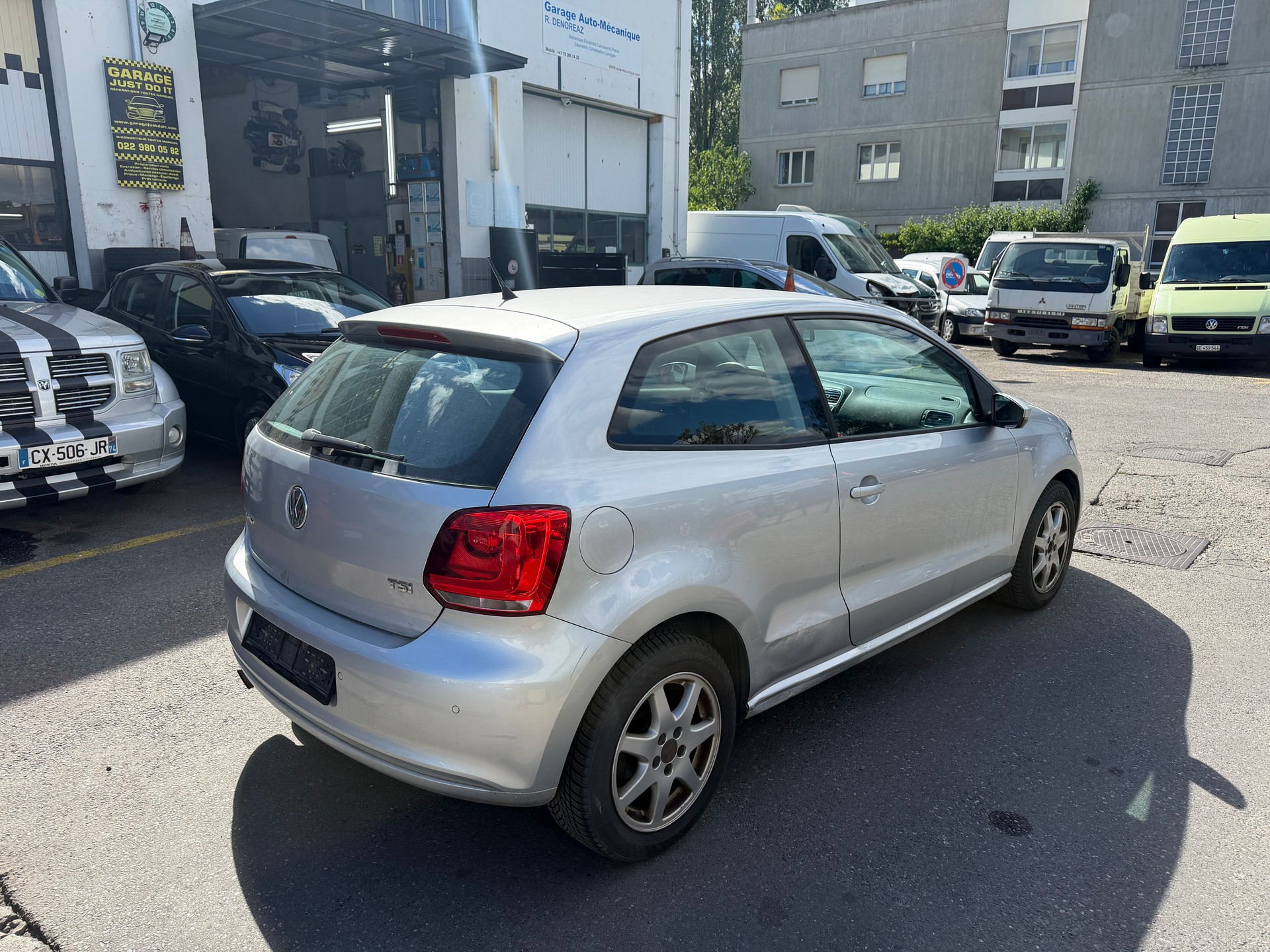 VW Polo 1.2 TSI Trendline DSG-image-3