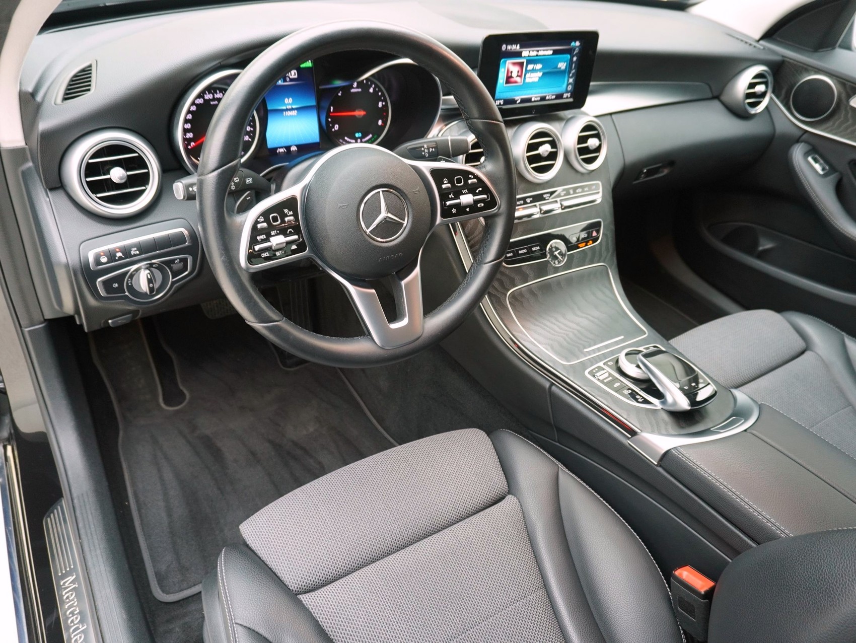 MERCEDES-BENZ C-Klasse C 300 de Avantgarde Kombi-image-7