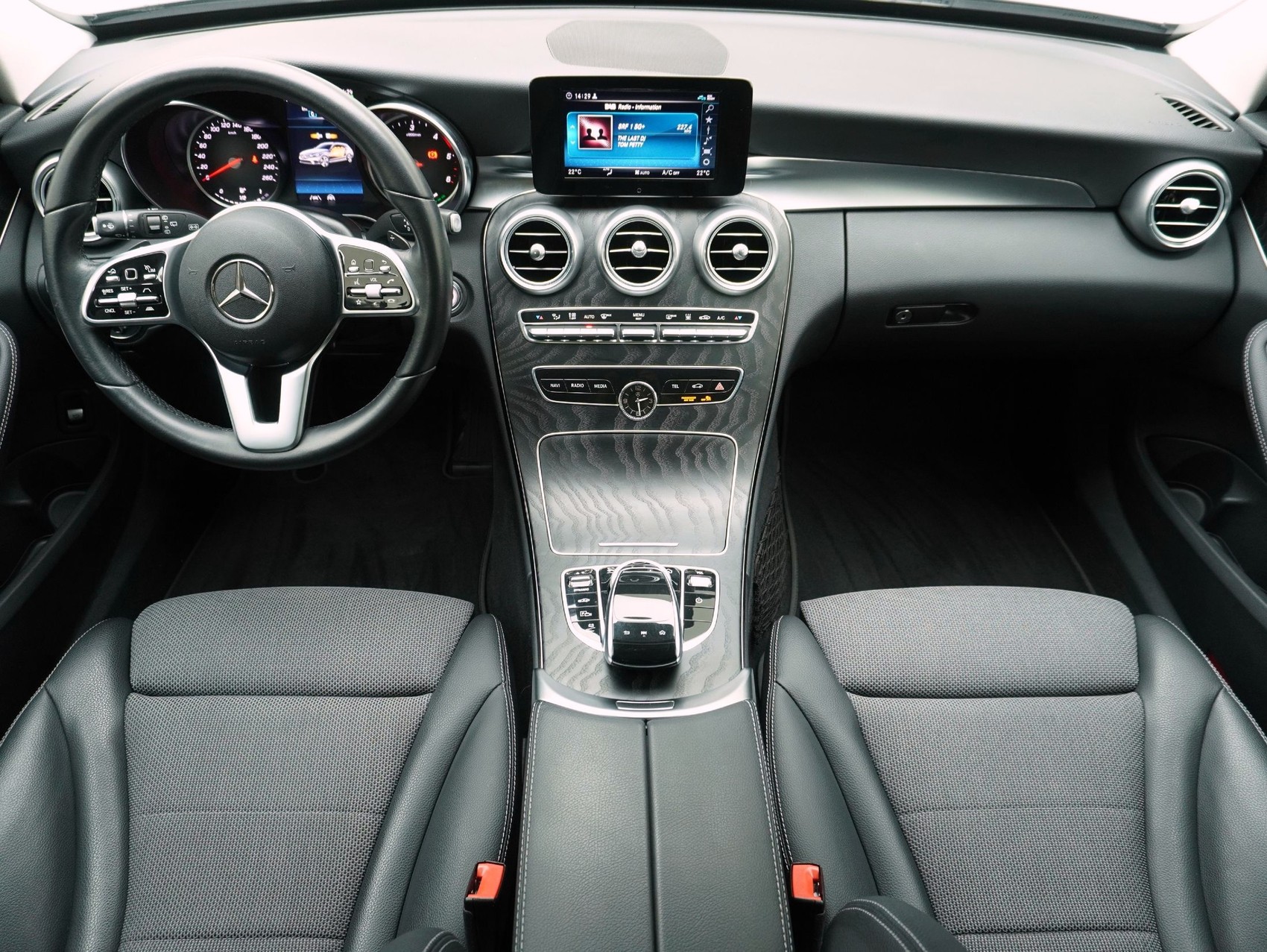 MERCEDES-BENZ C-Klasse C 300 de Avantgarde Kombi-image-11