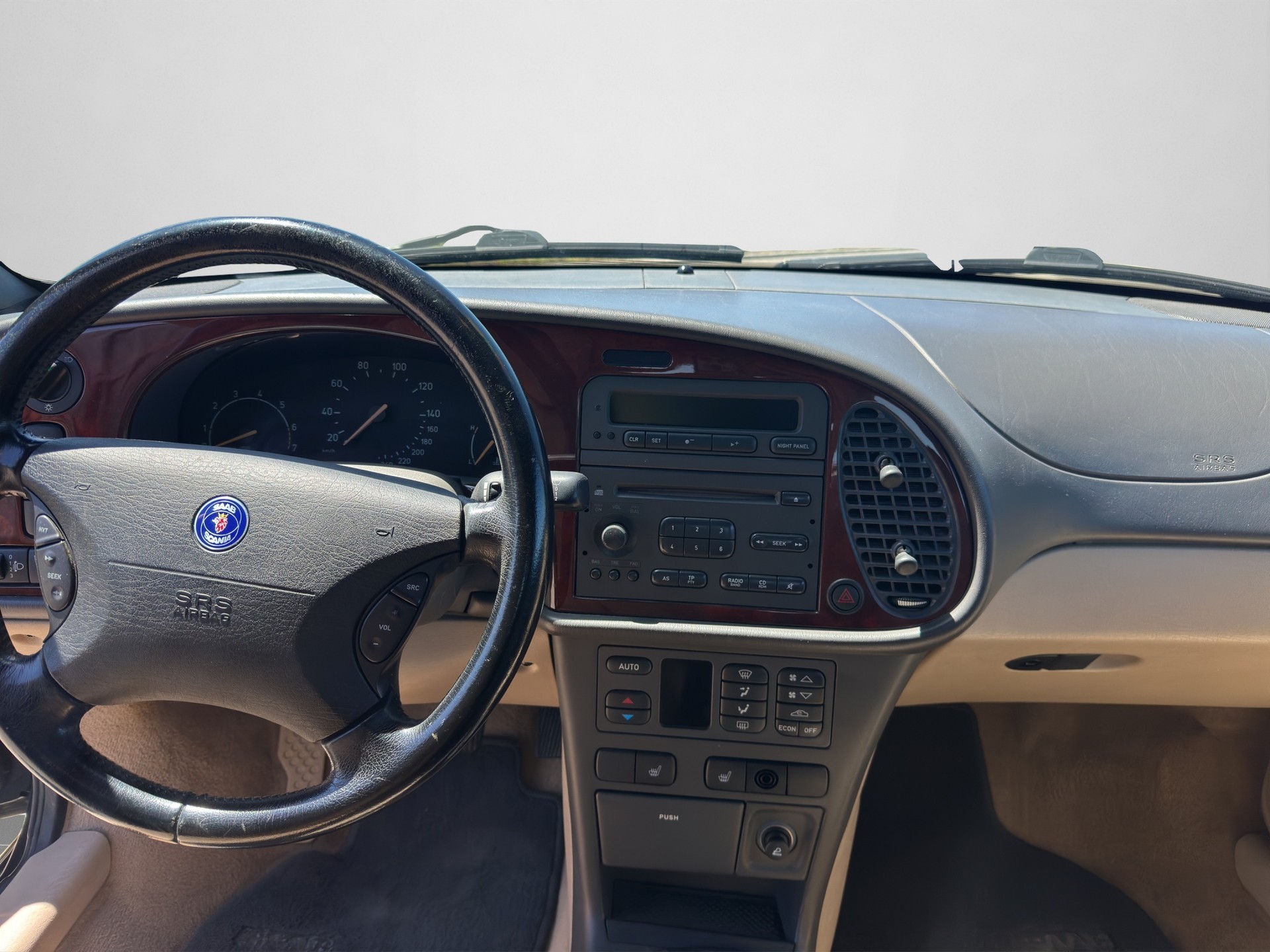 SAAB 9-3 2.0i-16 Turbo SE-image-12