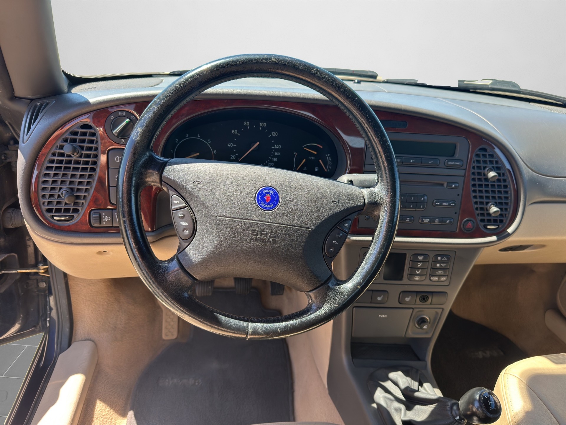 SAAB 9-3 2.0i-16 Turbo SE-image-9