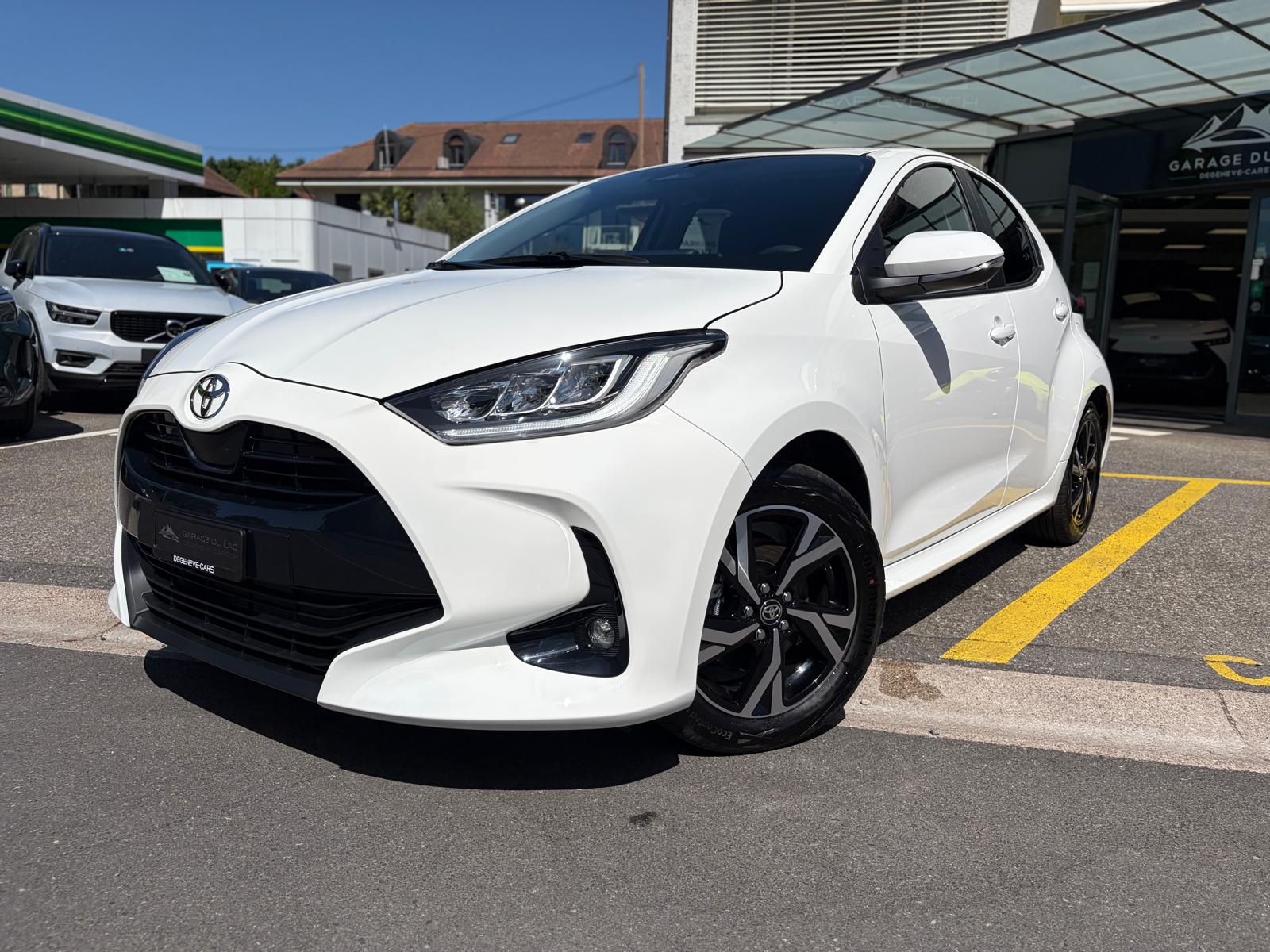 TOYOTA Yaris 1.5 Trend e-CVT-image-1