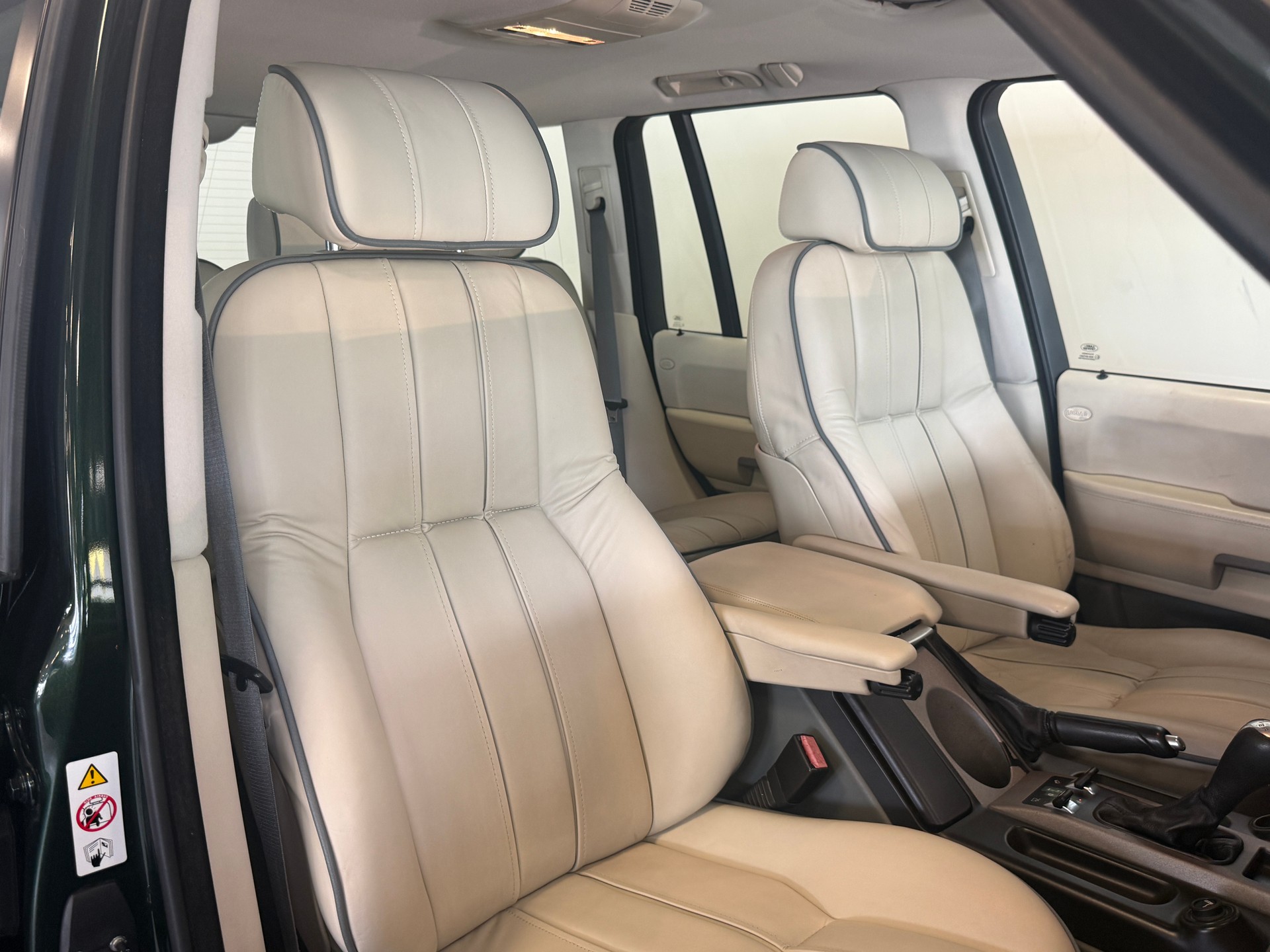 LAND ROVER Range Rover 4.4 V8 Vogue Automatic-image-11