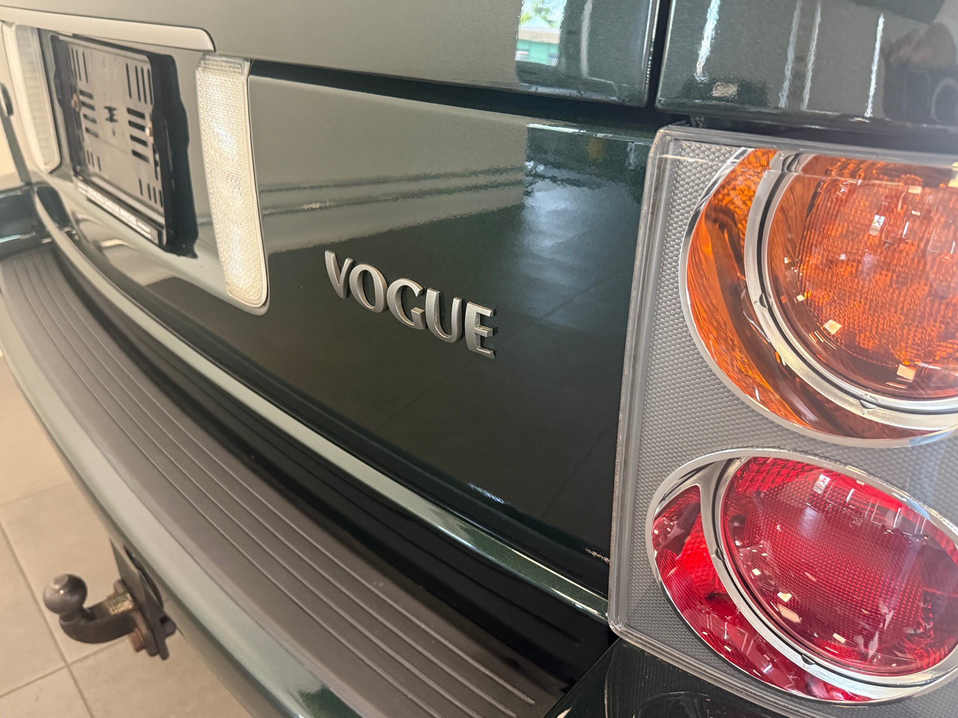 LAND ROVER Range Rover 4.4 V8 Vogue Automatic-image-4