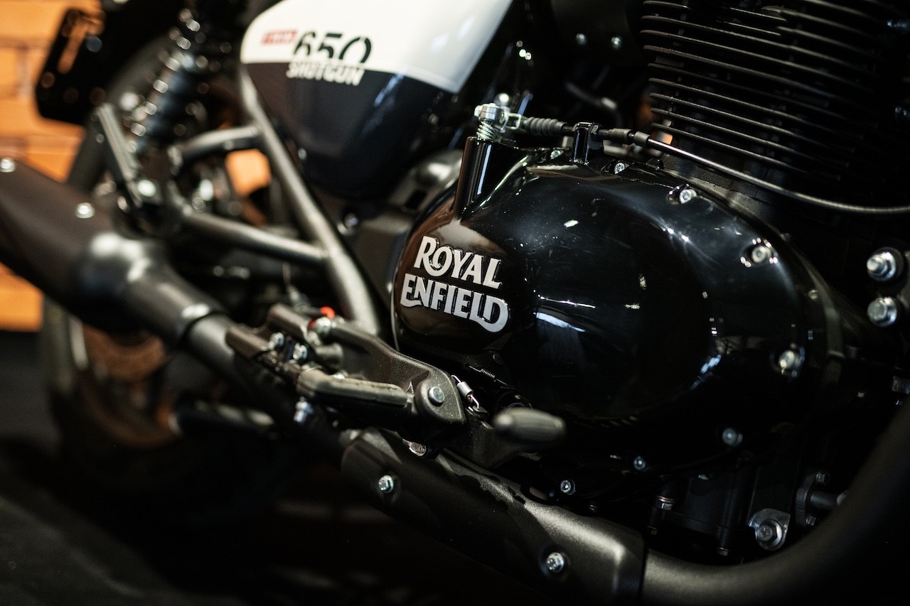 ROYAL ENFIELD SHOTGUN 650 - GRATIS LIEFERUNG-image-8