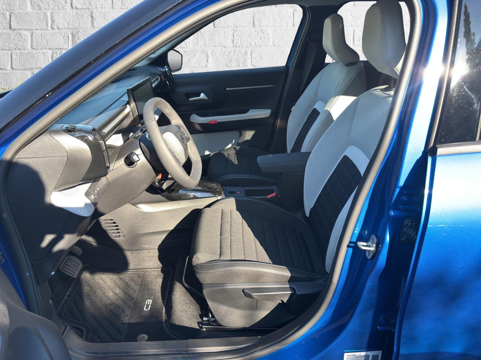 CITROEN C3 1.2 Hybrid Edition Tricolore-image-8