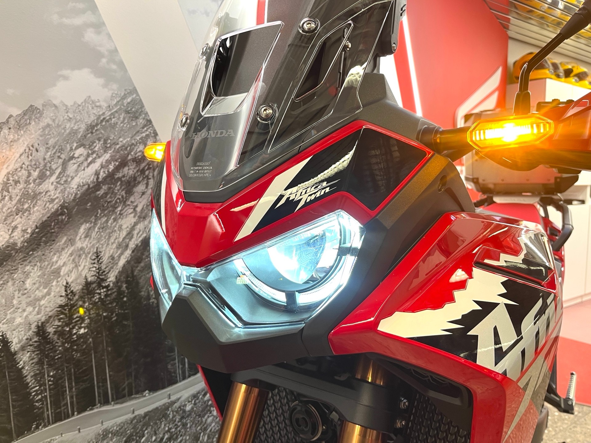 HONDA CRF 1100 DCT Africa Twin-image-10