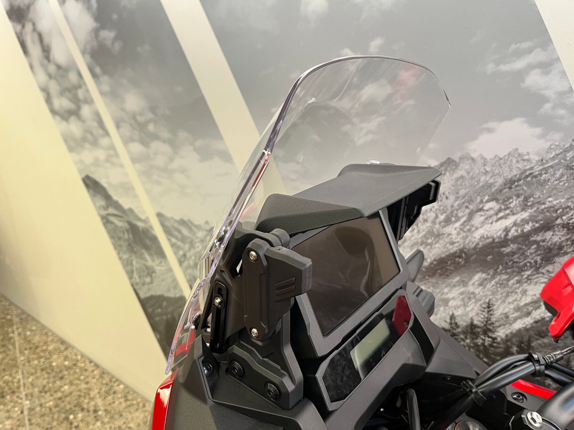 HONDA CRF 1100 DCT Africa Twin-image-9