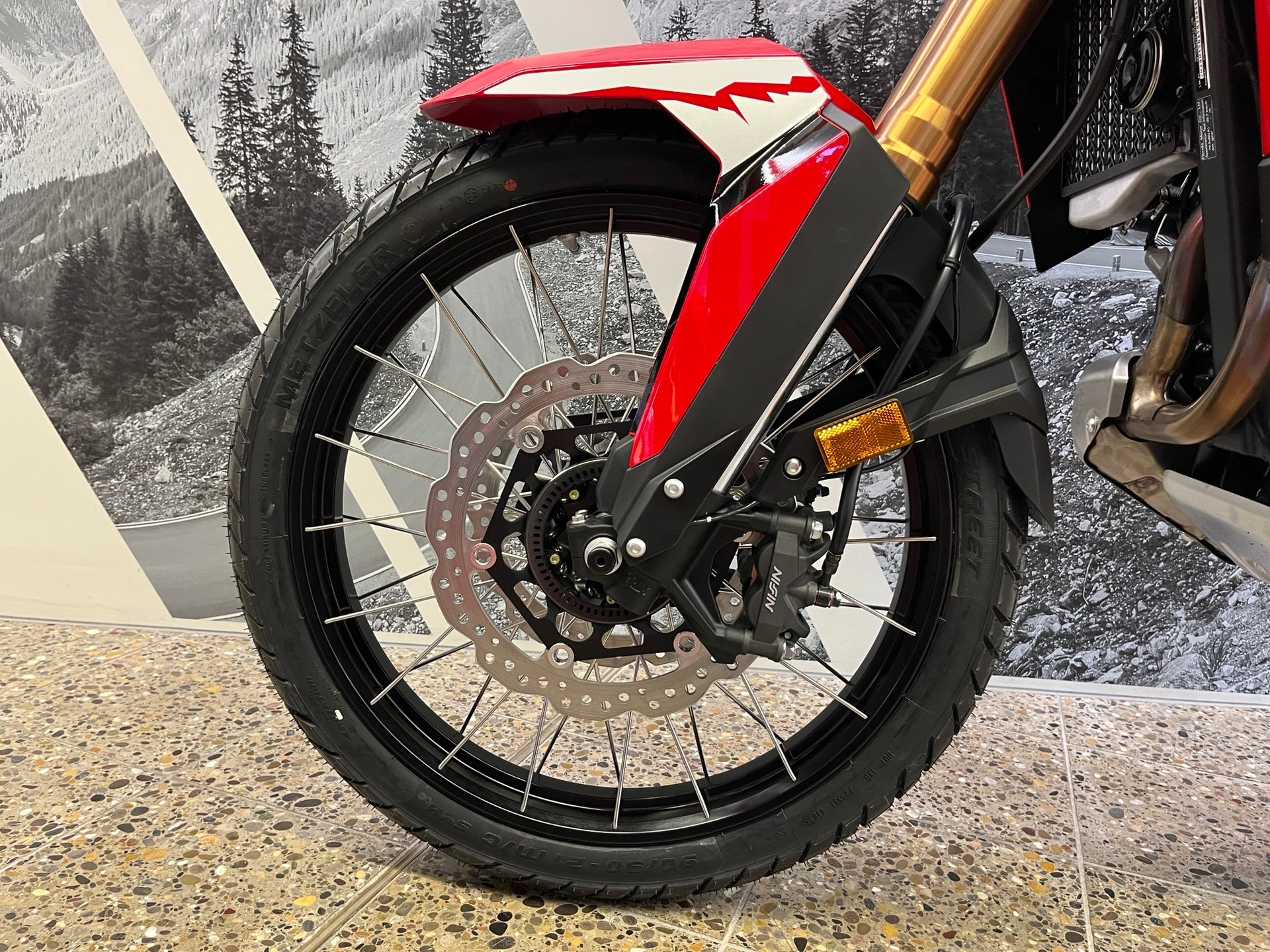 HONDA CRF 1100 DCT Africa Twin-image-6