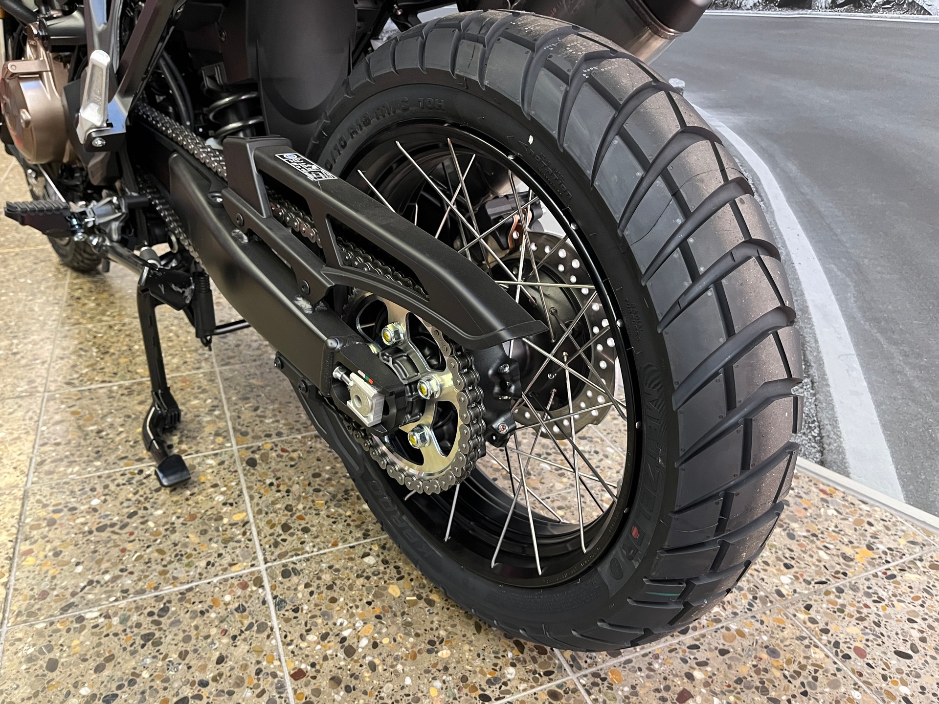 HONDA CRF 1100 DCT Africa Twin-image-8