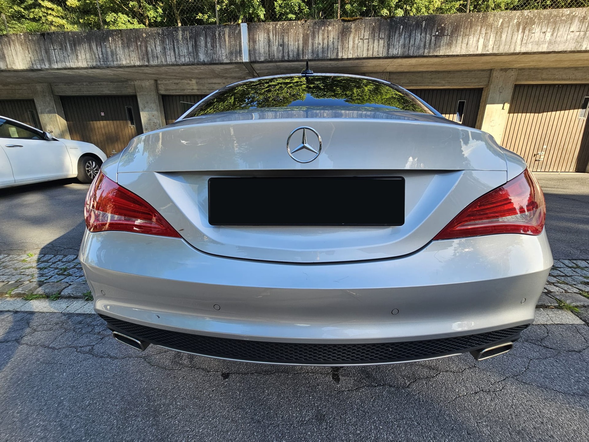 MERCEDES-BENZ AMG Line-image-1