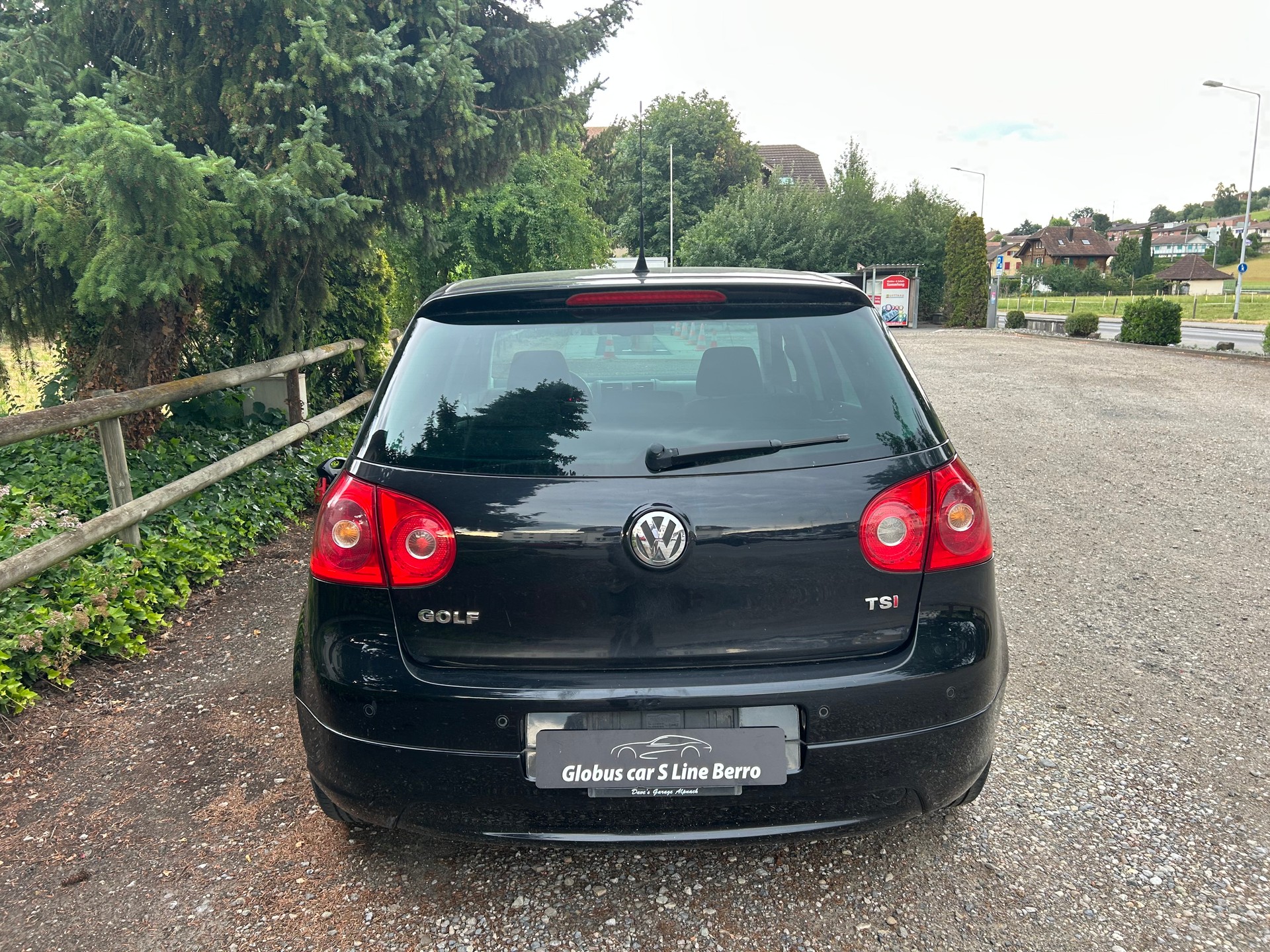 VW GOLF-image-5