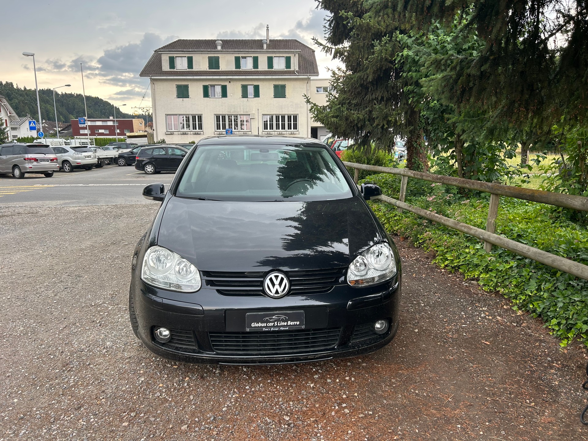 VW GOLF-image-0