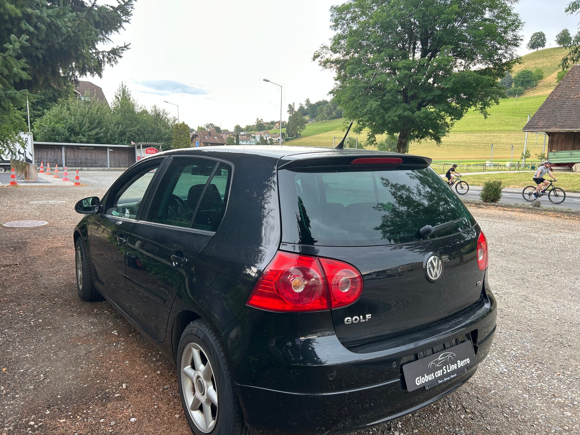 VW GOLF-image-6