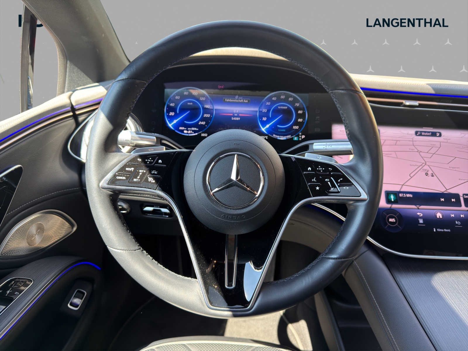 MERCEDES-BENZ EQS 450+ AMG Line-image-9